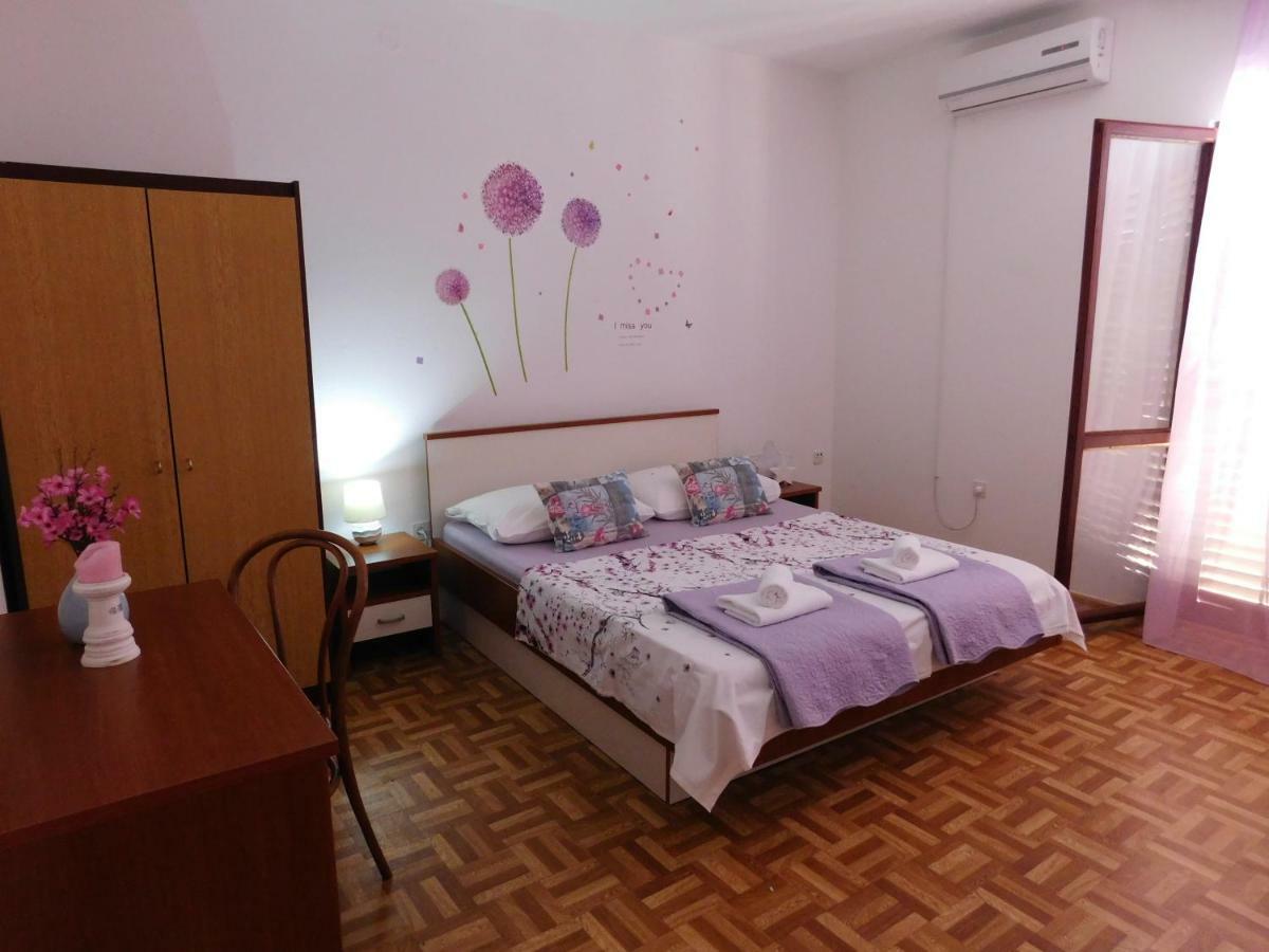 Guest House Ivanka Hvar Town Exterior photo